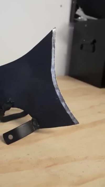 &ldquo;Axe leg kicker&rdquo;