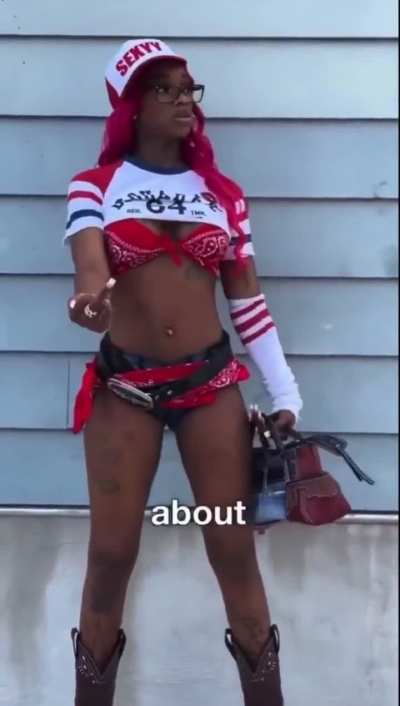 Why is Paul Blart messing with Sexyy Red 😭