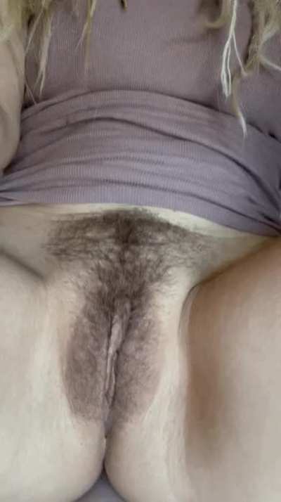 Attention Redditors: Feel free to cross post your favorite pussy posts to my page &ldquo;The Best Pussy&rdquo; link in comments.. 🖤🖤