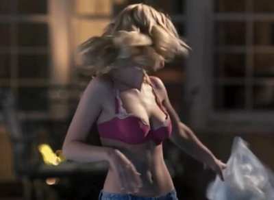 elisha cuthbert