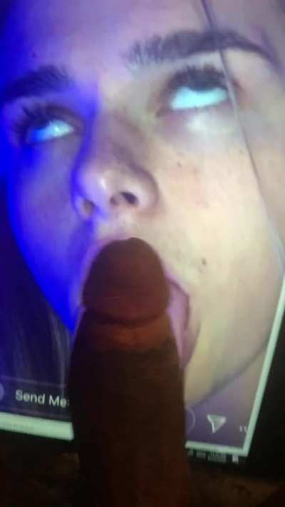 Megnutt, Cum Tribute vid in comments