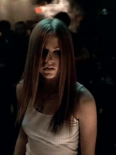 Avril Lavigne 🤤
