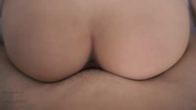 Feeding on creampie here🙋&zwj;♀️