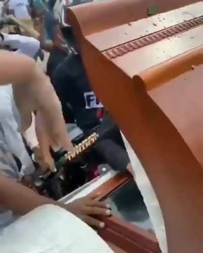 Que carajos?