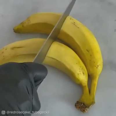 These cakes are so realistic