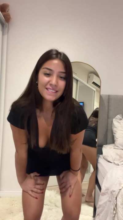 I&rsquo;ll spread these my thighs for you&hellip; just bring a cock that can actually handle me