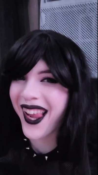 Goth me getting a hand job from my gf ;)