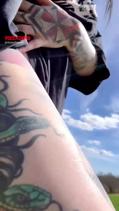 Everyone deserves to see my pussy in public