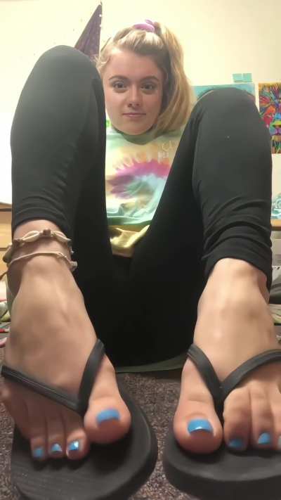 Julia flip flops 