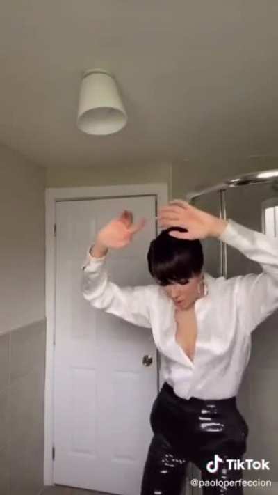 KDA ALL OUT Karma after she secures another double kill at bot lane