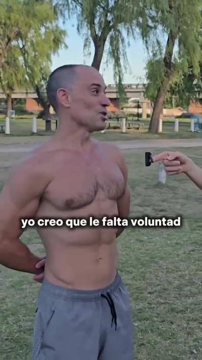 Hombre comparte el secreto para mantenerse en forma después de los 40