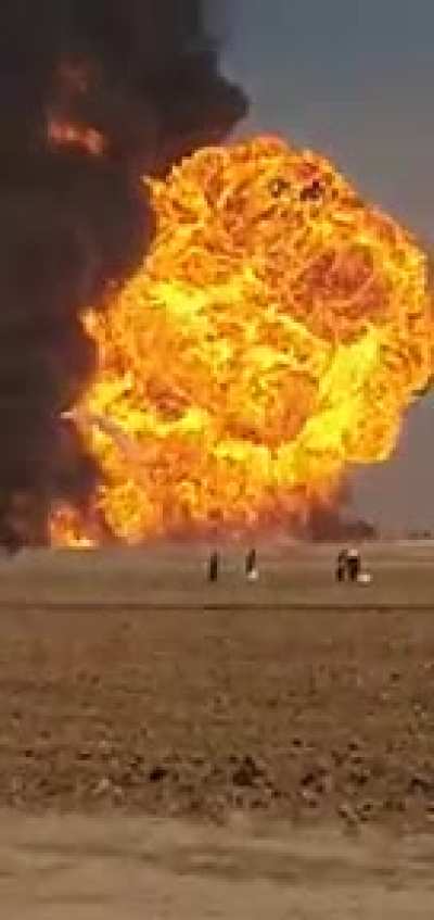 13-02-21 Взрыв нефтяного танкера у границы Ирана и Афганистана