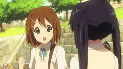 Yui wants you to show her your war face