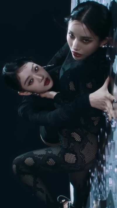 Minnie ft. Soyeon