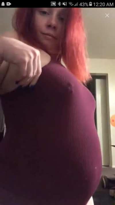 Shes live right now