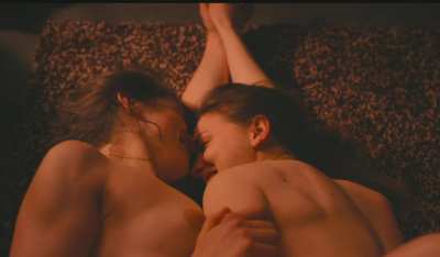 Alina Schaller & Judith Altenberger in 'Breaking the Ice'