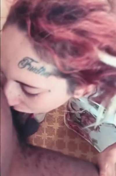 Love when ladies let me face fuck 😈