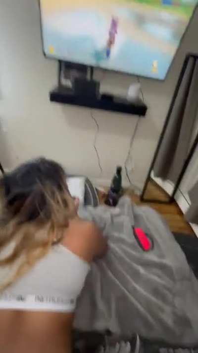 I still ending up cumming in first place even while my roommate was pounding me out 🥰