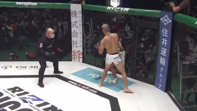 UFC fighter Yusaku Kinoshita knocks down and stomps out opponent; gets disqualified for grabbing the fence