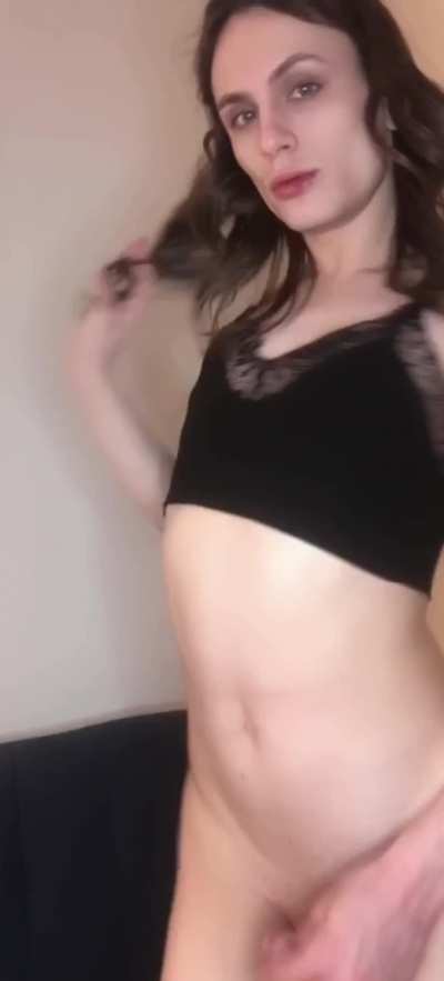 Any straight guy here that would love my body type?
