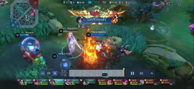 Akai end game zoning to protect low health team mates