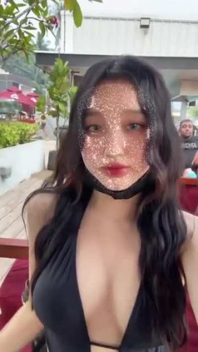@yying.ly
