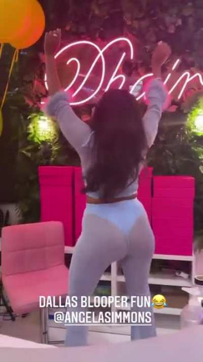 🤤🤤🍑🍑