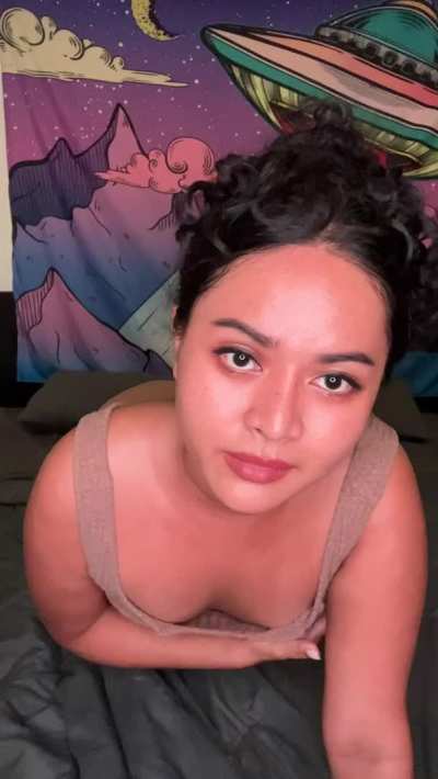 How often would you fvck me if I were your roommate? 🙈