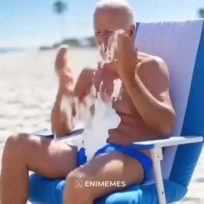 Biden &amp;amp; His Cronies Take One Last Vacation Together. 
