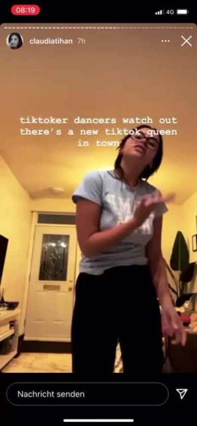 no bra insta story