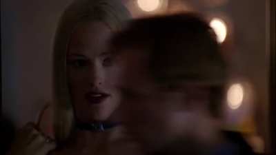 Jennifer Garner - Alias S01E02 (2001)