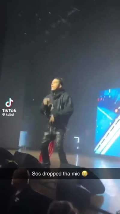SosMula, one half of the New York City-based trap metal duo City Morgue, recently had an unexpected moment during a live performance in Minneapolis. While on stage, SosMula was in the midst of delivering a high-energy verse when he accidentally dropped hi