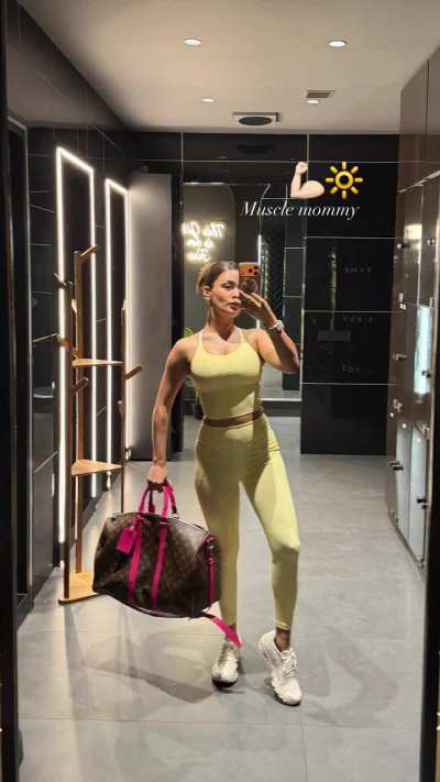 Avneet kaur in yellow gym fit- Ig Story 13th March 2026