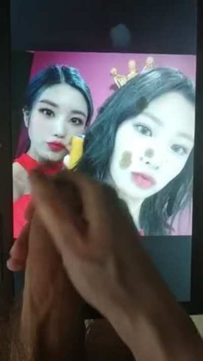 Eunbi &amp;amp; Hyewon - Izone (First Attempt)