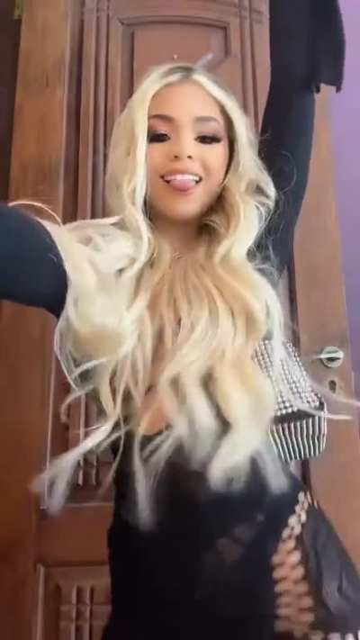 "Tu me pega com for&ccedil;a" 🔥🔥