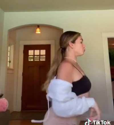 Recent Tiktok Ass Shake