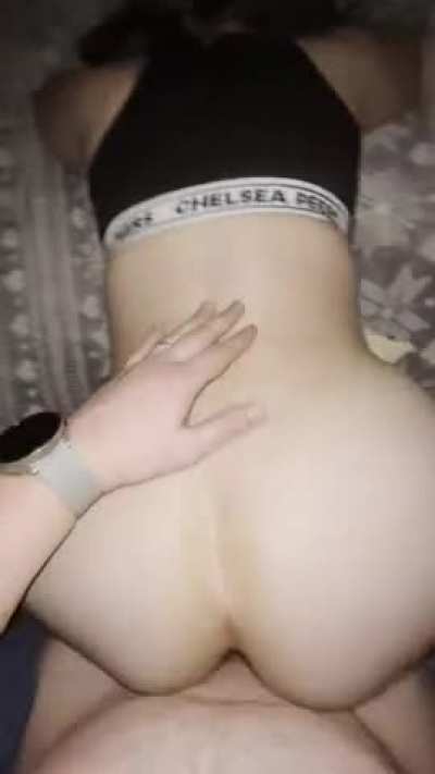 If you can fuck me better than hubby, then I'm yours