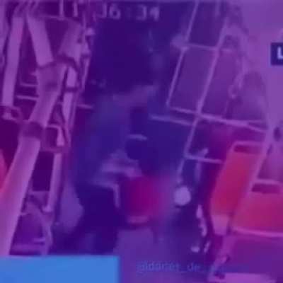 Не стоит злить людей(никого не оправдываю, детей надо есть, а не пиздить)