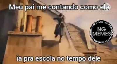 E carregando os livros na sacolinha pl&aacute;stica