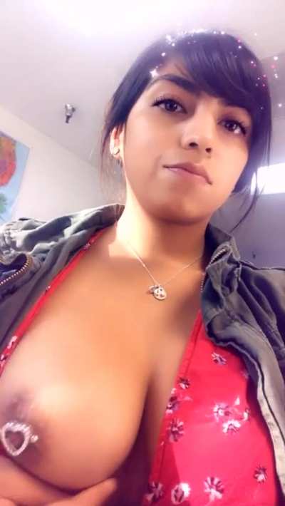 I just can&rsquo;t help myself when I&rsquo;m at work (F)