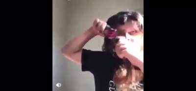 Saw this on r/kidsarefuckingstupid sorry about the quality