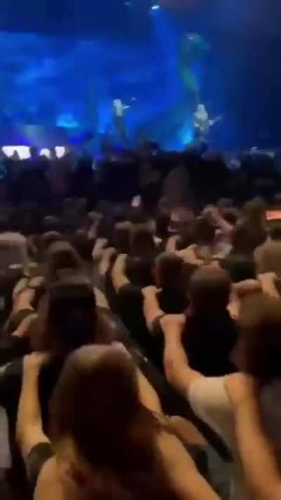Amon Amarth. No Moshpit but a Rowing Pit