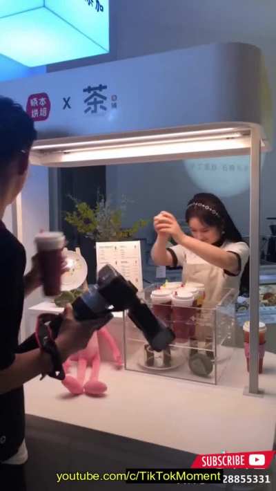 A naughty Milk tea girl