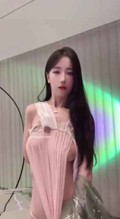 BIGO 宁依纯