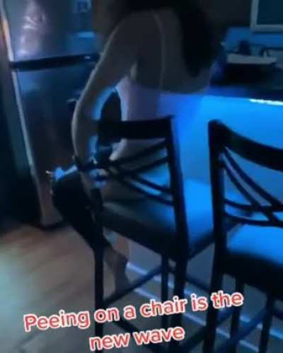 What happens when you take home a chick that&rsquo;s near blackout drunk..