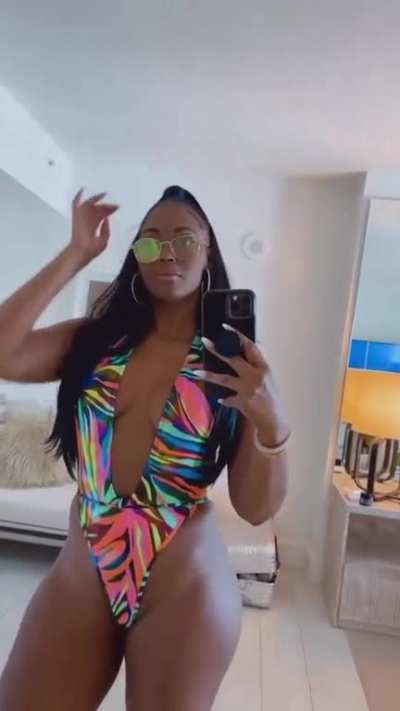 Nafessa Williams