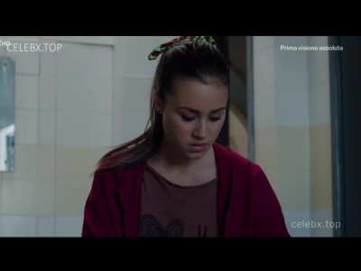 [Topless] Clotilde Esposito topless in "Mare Fuori" (2020)