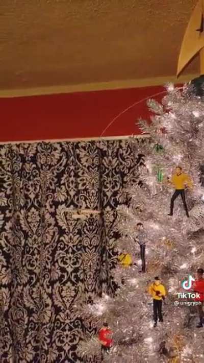 This guy&rsquo;s Star Trek Christmas tree