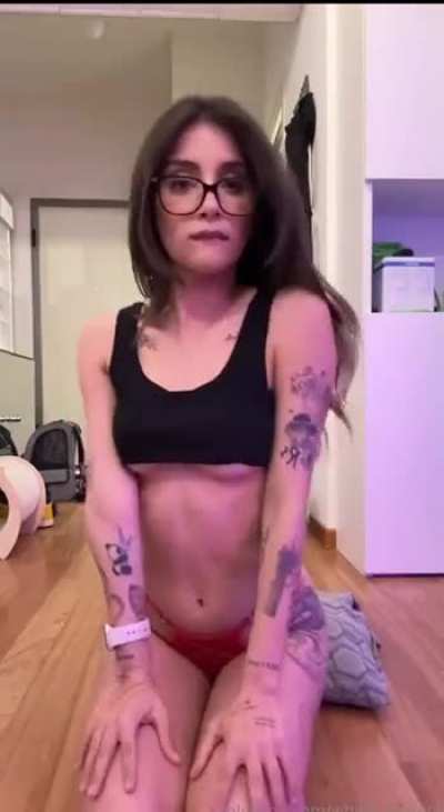 🫢🍑