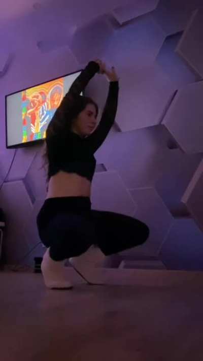 🤤